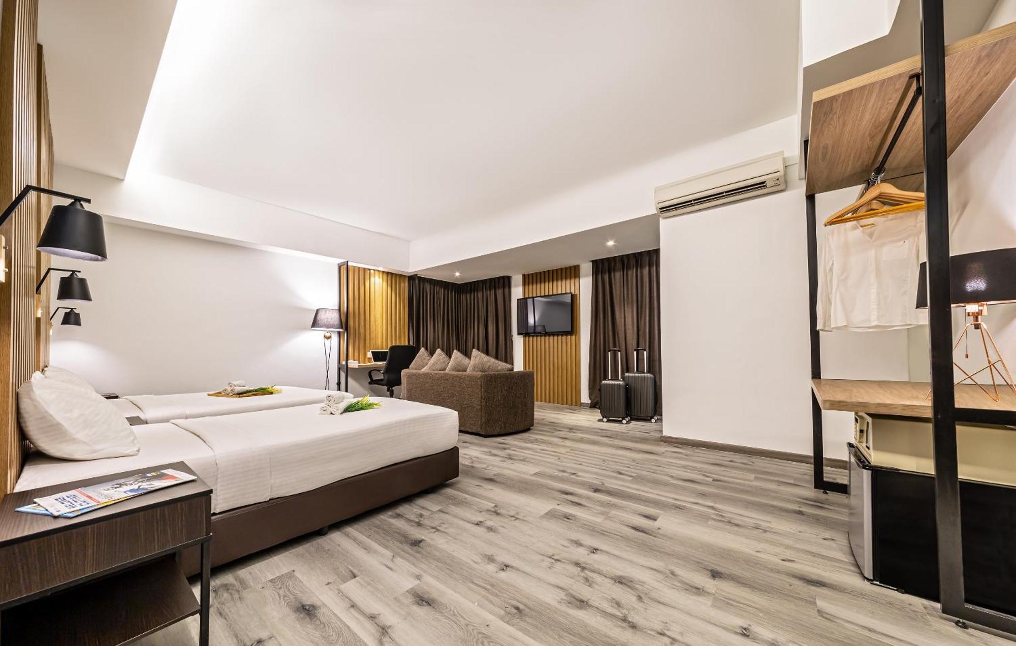 ג'והור בהרו Thy Executive Hotel מראה חיצוני תמונה