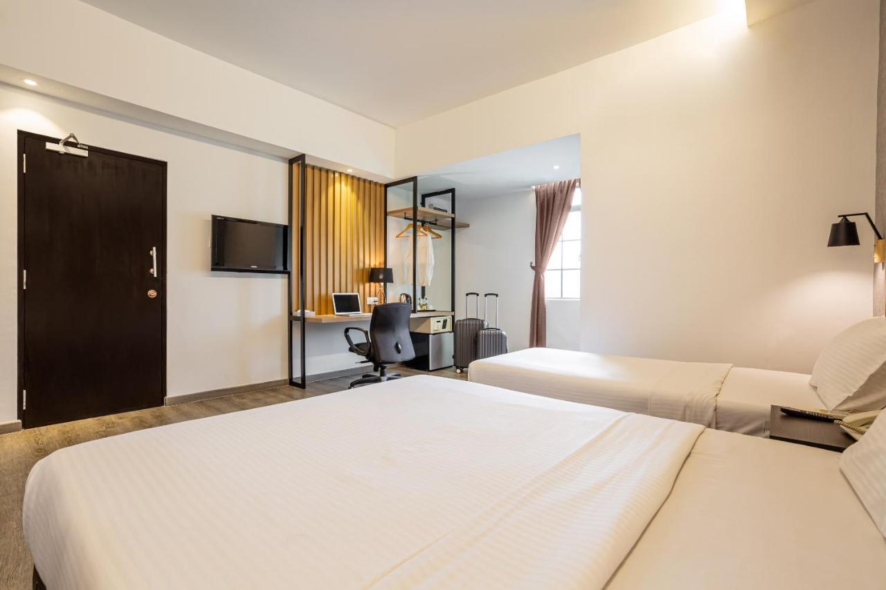 ג'והור בהרו Thy Executive Hotel מראה חיצוני תמונה