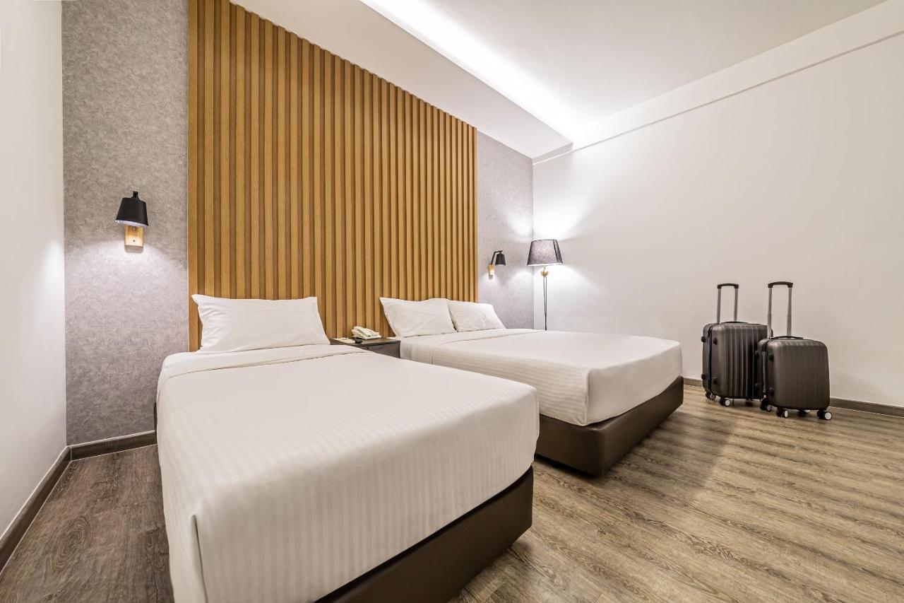 ג'והור בהרו Thy Executive Hotel מראה חיצוני תמונה