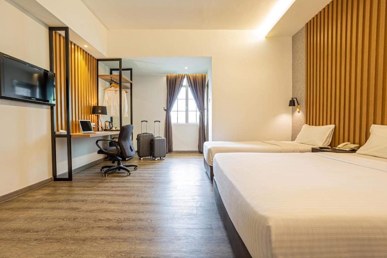 ג'והור בהרו Thy Executive Hotel מראה חיצוני תמונה