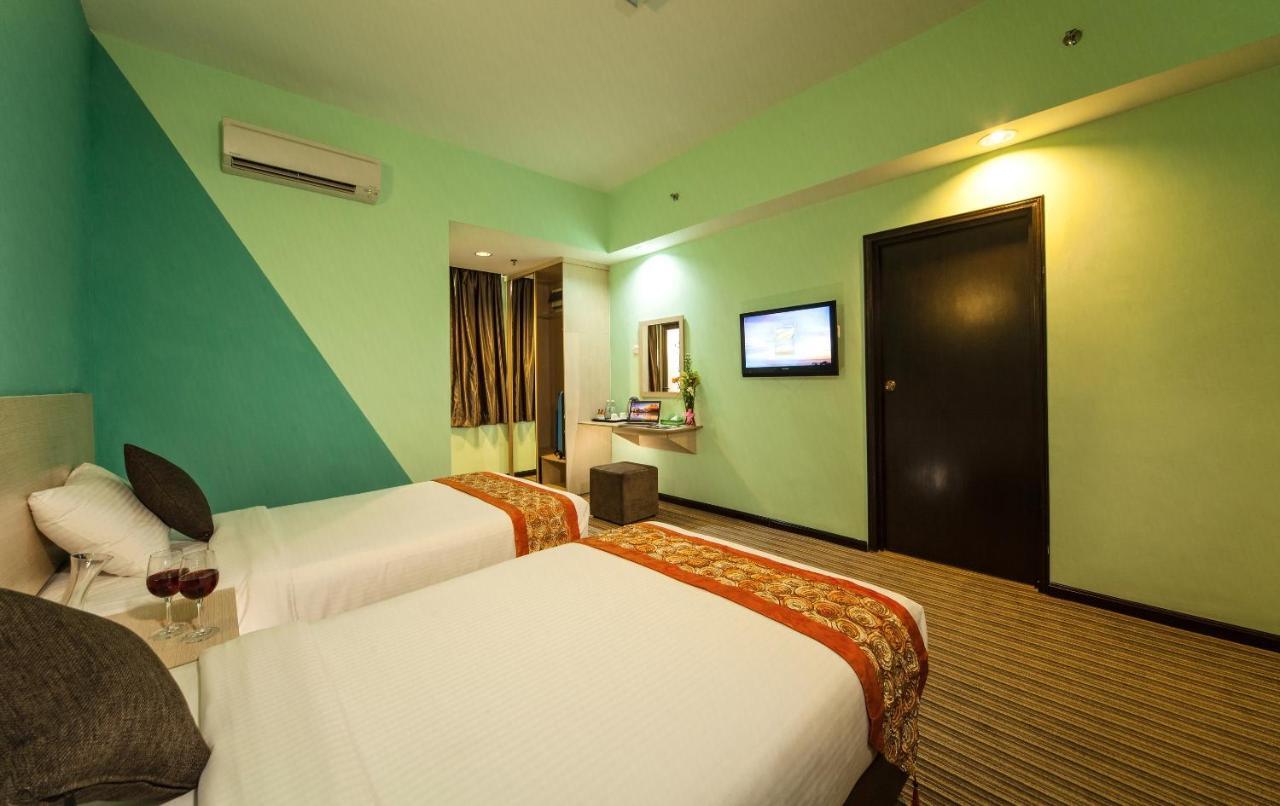 ג'והור בהרו Thy Executive Hotel מראה חיצוני תמונה