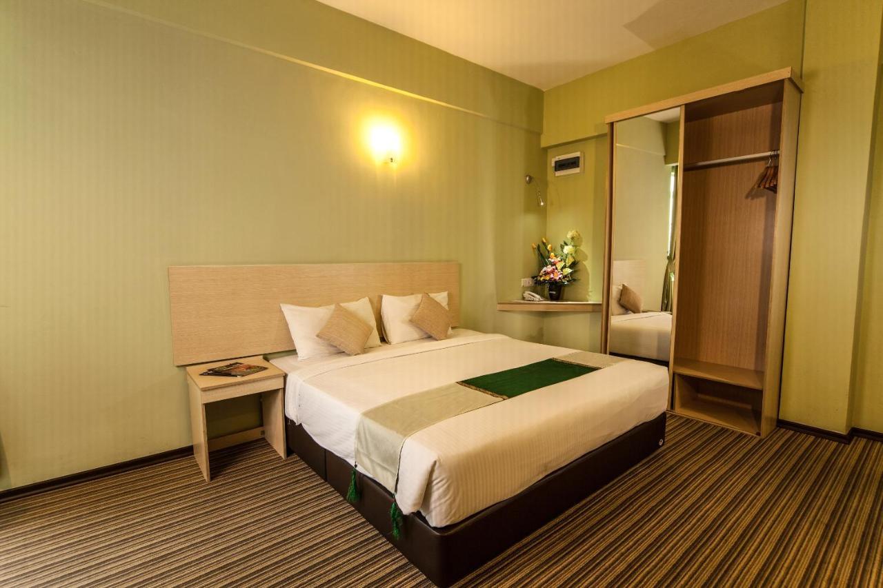 ג'והור בהרו Thy Executive Hotel מראה חיצוני תמונה